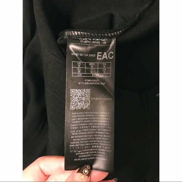 NWOT GUESS Mirage Bandage Pencil Skirt Black Zipper - Picture 6 of 9